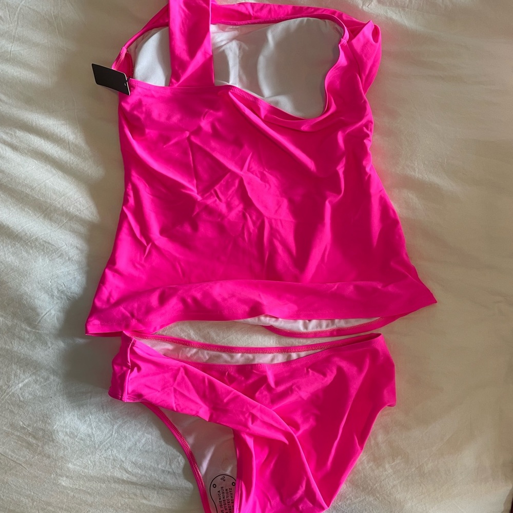 NWT Hot tankini! Hot / Neon pink, she’s a showstopper! - Picture 5 of 8
